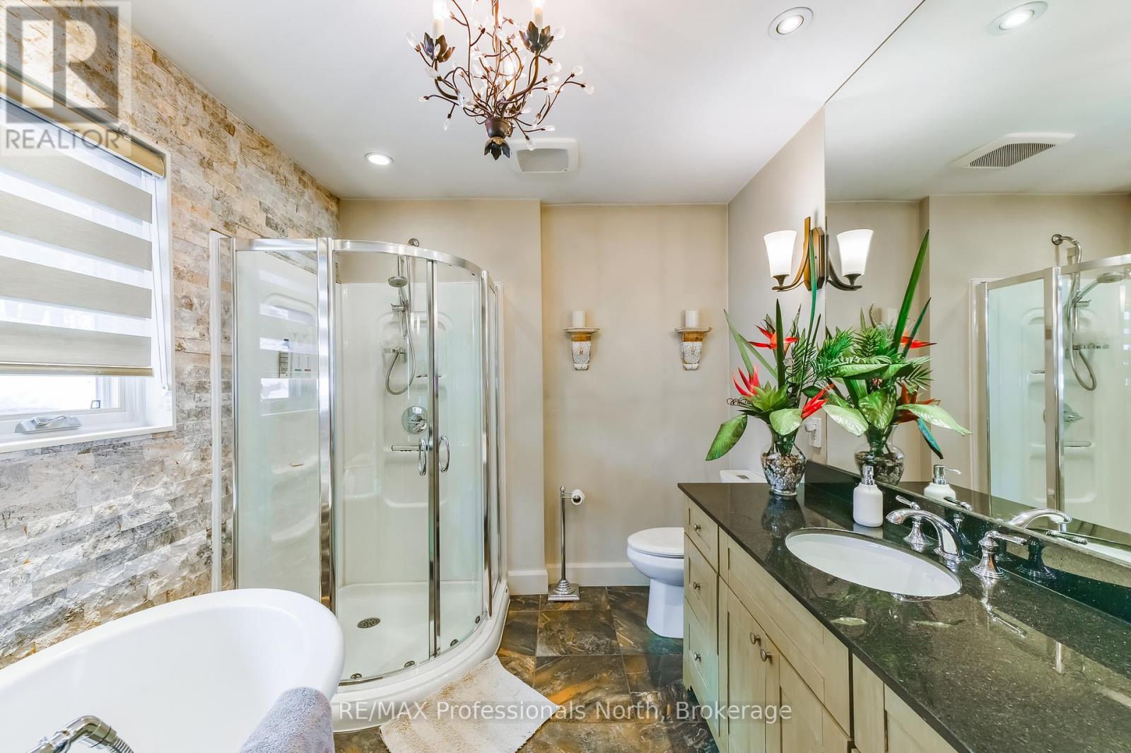 1015 Bluestone Lane, Minden Hills, Ontario  K0M 2K0 - Photo 17 - X12923542