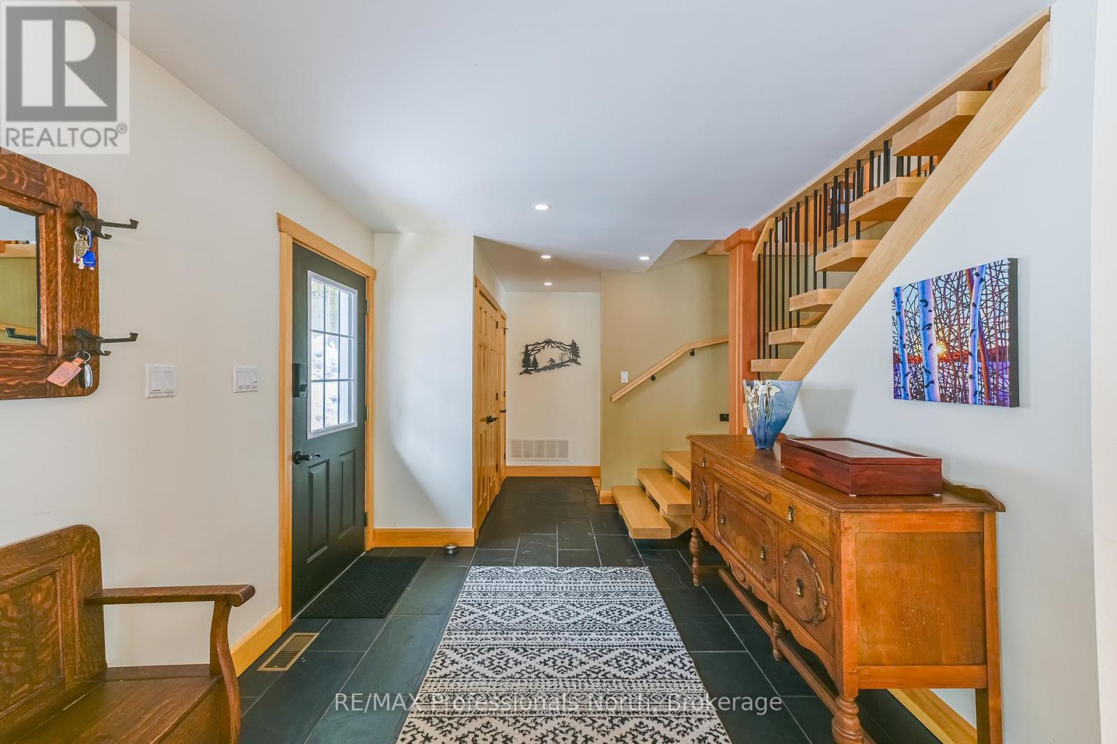 1015 Bluestone Lane, Minden Hills, Ontario  K0M 2K0 - Photo 19 - X12923542