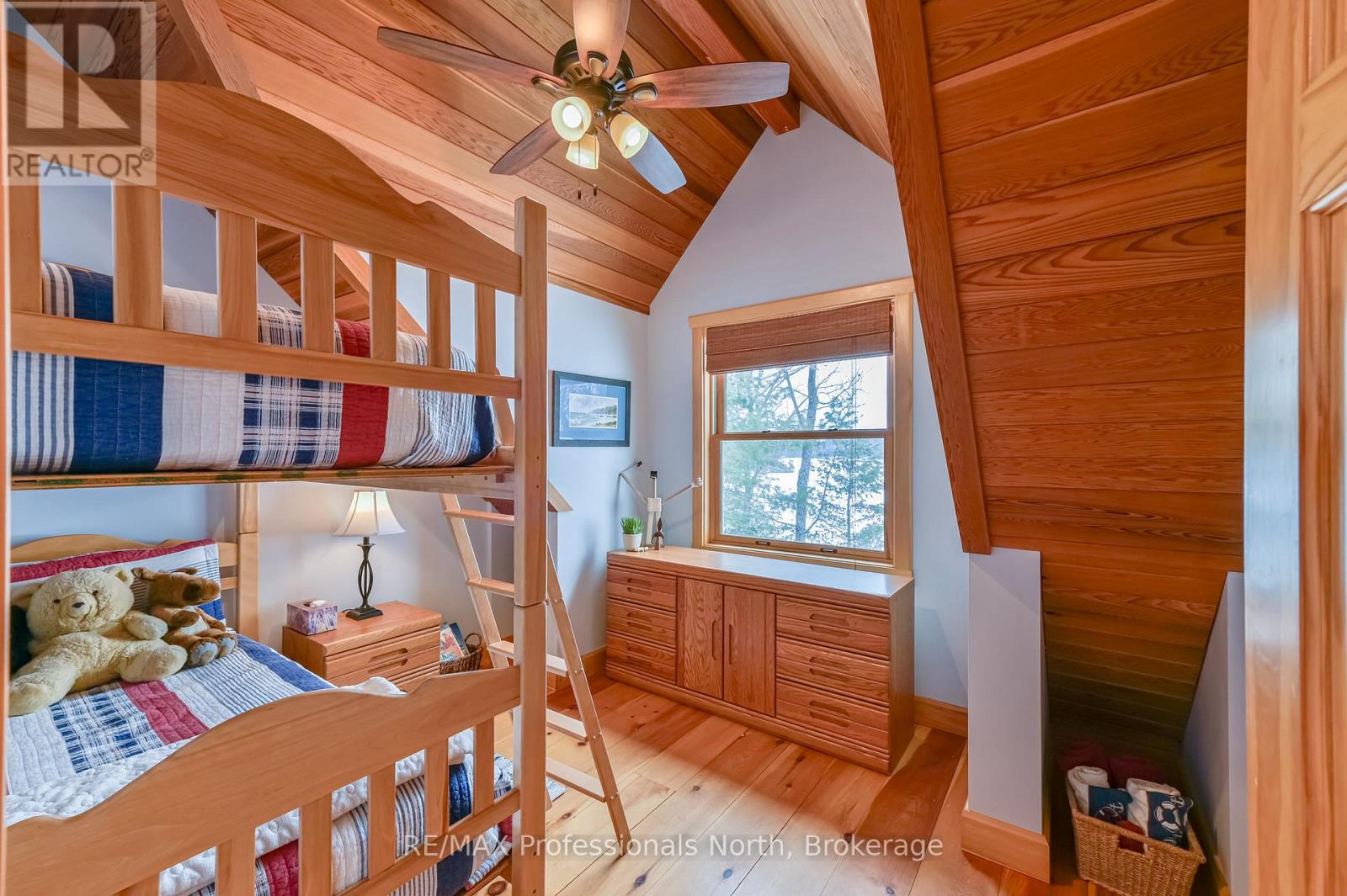 1015 Bluestone Lane, Minden Hills, Ontario  K0M 2K0 - Photo 31 - X12923542