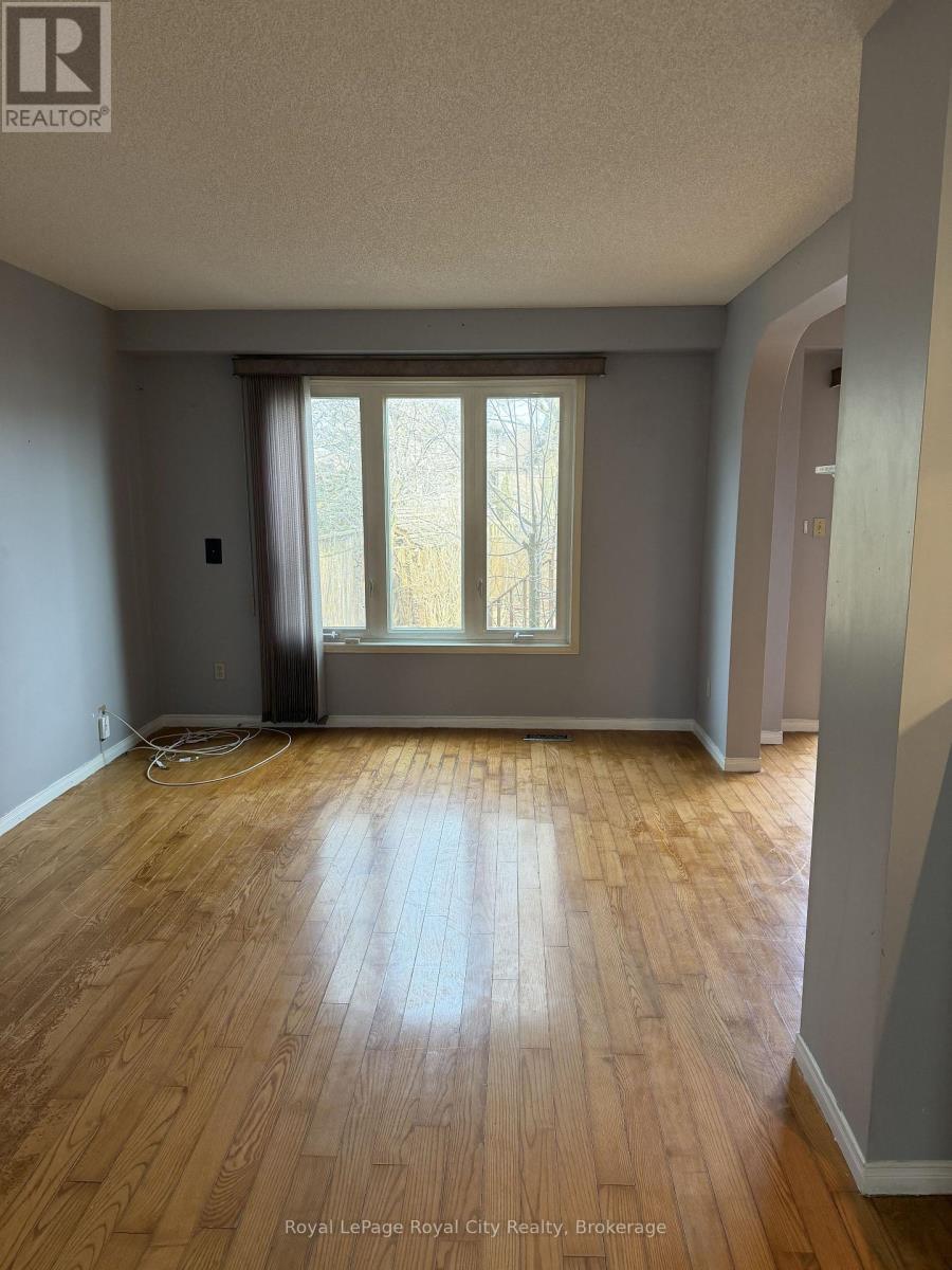 206 Rickson Avenue, Guelph (Kortright West), Ontario  N1G 4Y6 - Photo 6 - X12923676