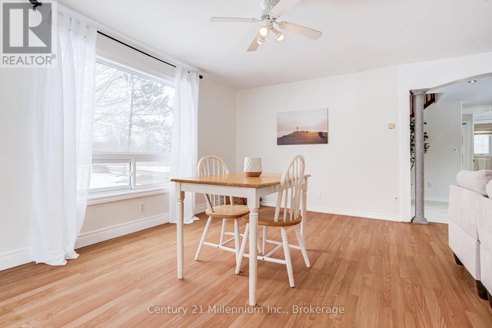 124 Main Street, Northern Bruce Peninsula, Ontario  N0H 1W0 - Photo 13 - X12923760