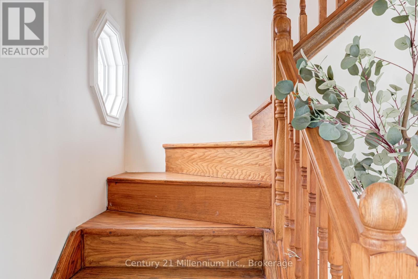 124 Main Street, Northern Bruce Peninsula, Ontario  N0H 1W0 - Photo 20 - X12923760