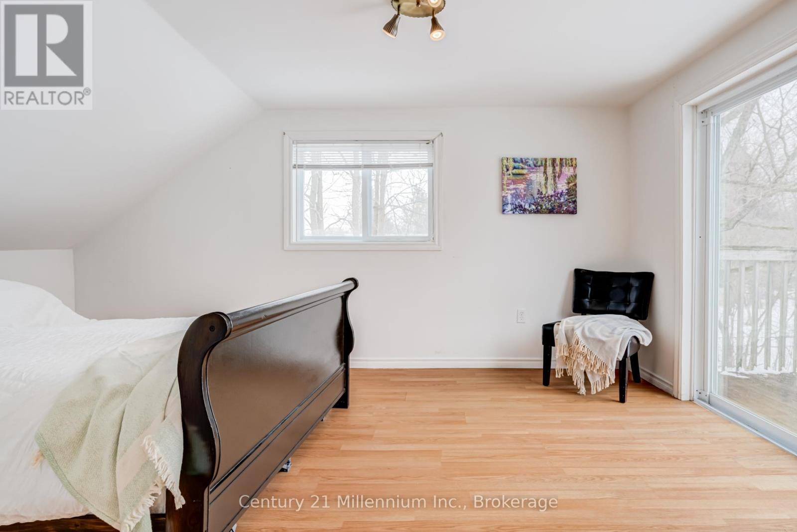 124 Main Street, Northern Bruce Peninsula, Ontario  N0H 1W0 - Photo 21 - X12923760