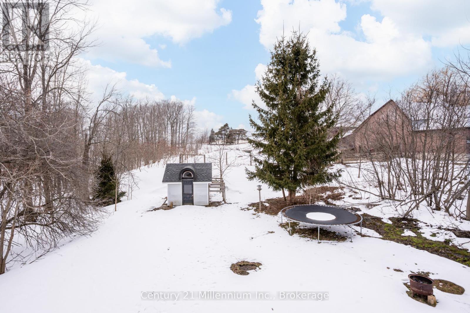 124 Main Street, Northern Bruce Peninsula, Ontario  N0H 1W0 - Photo 40 - X12923760