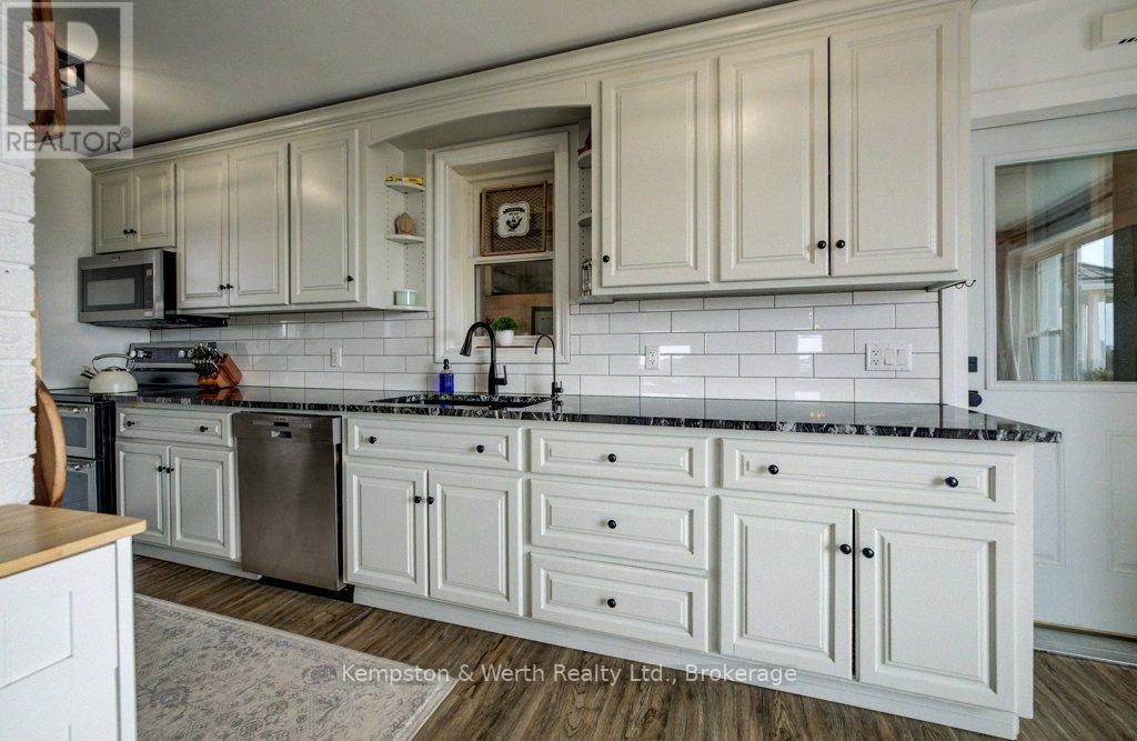 43342 Amberley Road, Howick, Ontario  N0G 2X0 - Photo 11 - X12923774