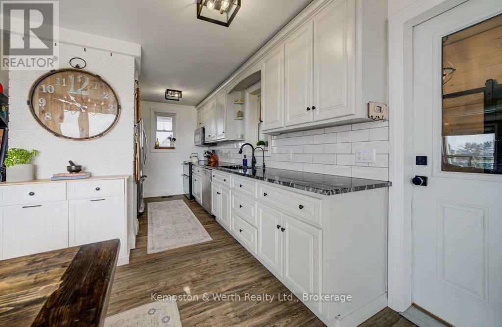 43342 Amberley Road, Howick, Ontario  N0G 2X0 - Photo 12 - X12923774