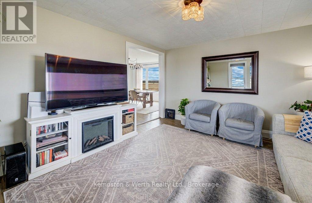 43342 Amberley Road, Howick, Ontario  N0G 2X0 - Photo 18 - X12923774