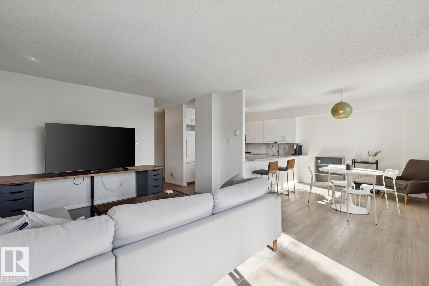 #401 10545 Saskatchewan Dr Nw, Edmonton, Alberta  T6E 6C6 - Photo 11 - E4479048