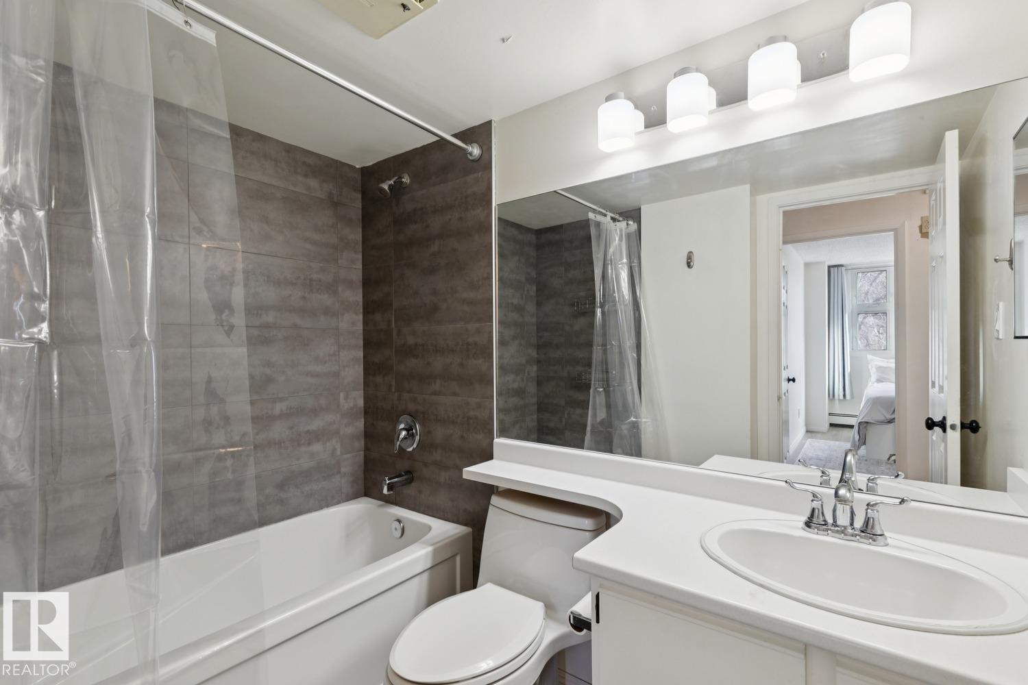 #401 10545 Saskatchewan Dr Nw, Edmonton, Alberta  T6E 6C6 - Photo 20 - E4479048