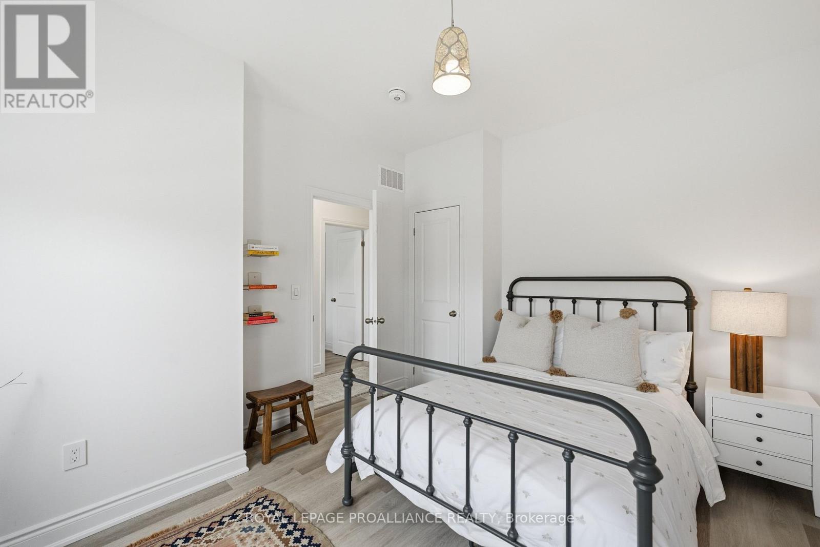 883 Ernest Allen Boulevard, Cobourg, Ontario  K9A 1W9 - Photo 7 - X12923600