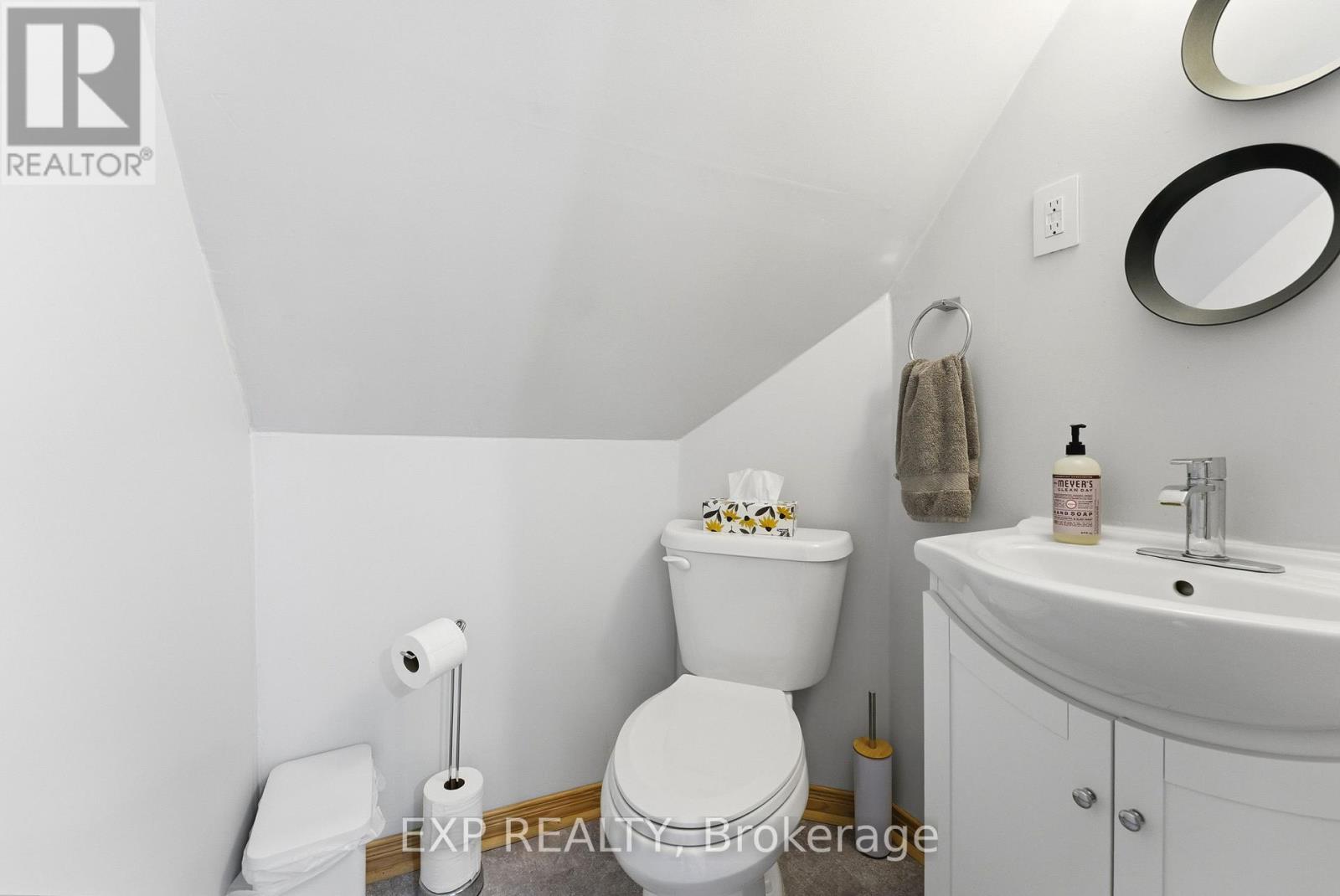 1449 Bridge Street W, Greater Napanee, Ontario  K7R 3L1 - Photo 25 - X12923890