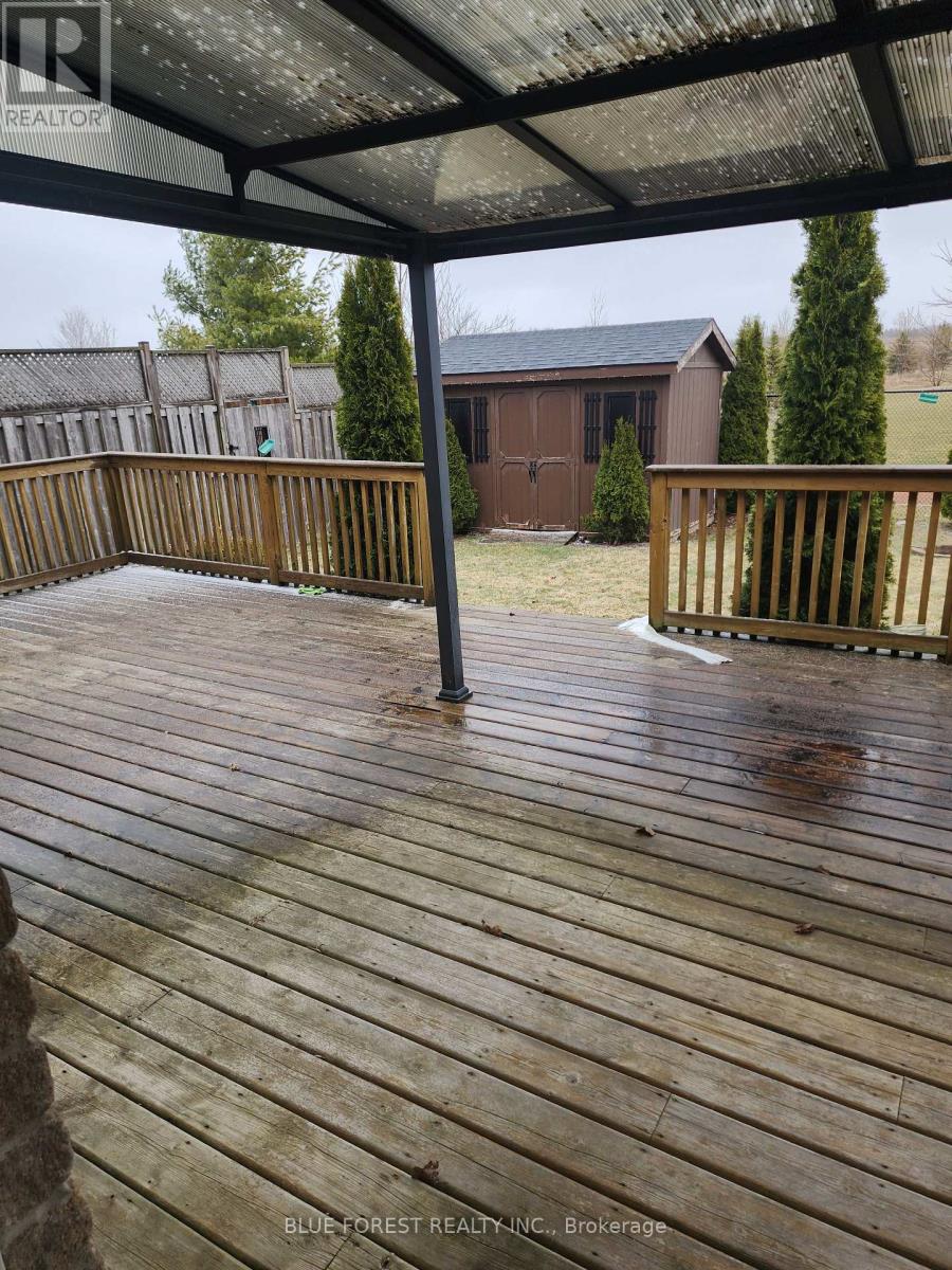 3197 Meadowgate Boulevard, London South, Ontario  N6M 0B7 - Photo 12 - X12923620