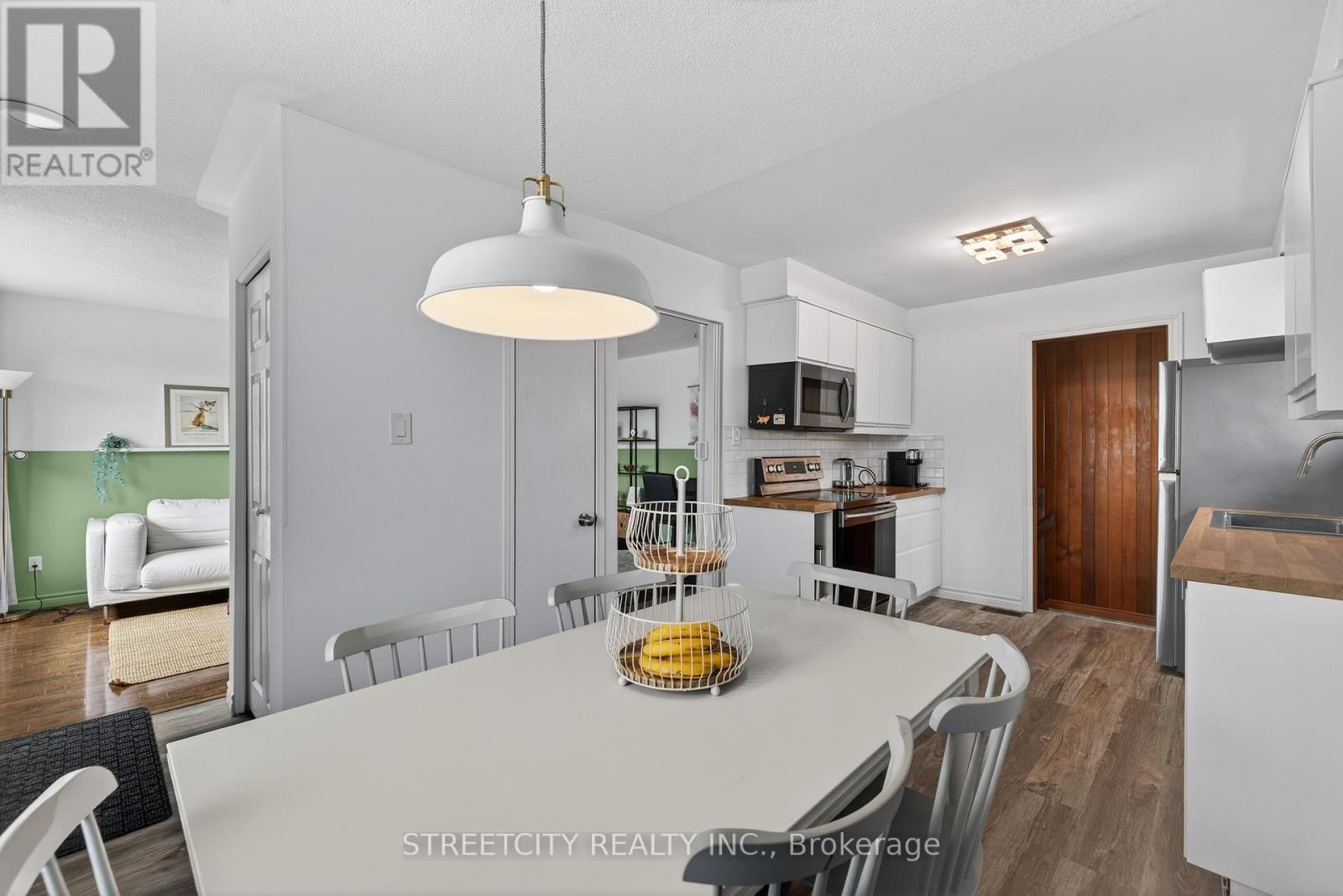 14 Nicholas Crescent, London South, Ontario  N6E 2E9 - Photo 11 - X12923708