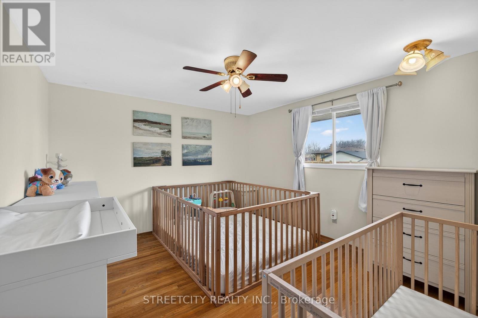 14 Nicholas Crescent, London South, Ontario  N6E 2E9 - Photo 17 - X12923708