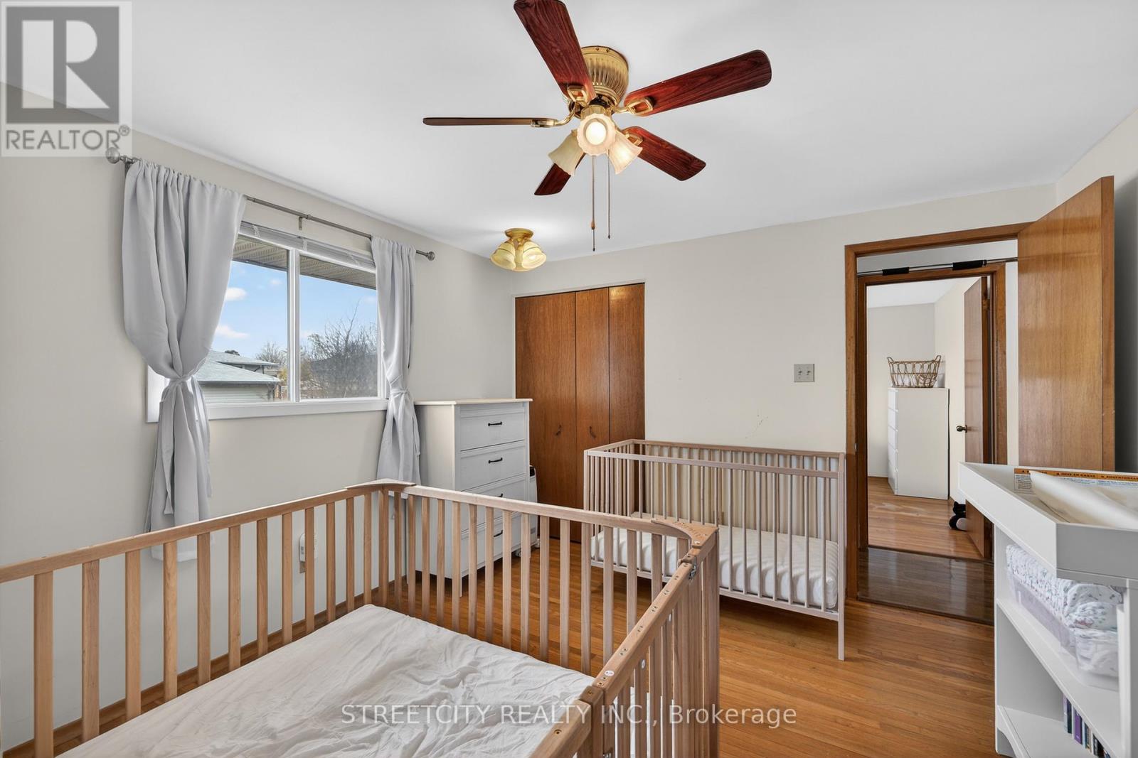 14 Nicholas Crescent, London South, Ontario  N6E 2E9 - Photo 18 - X12923708