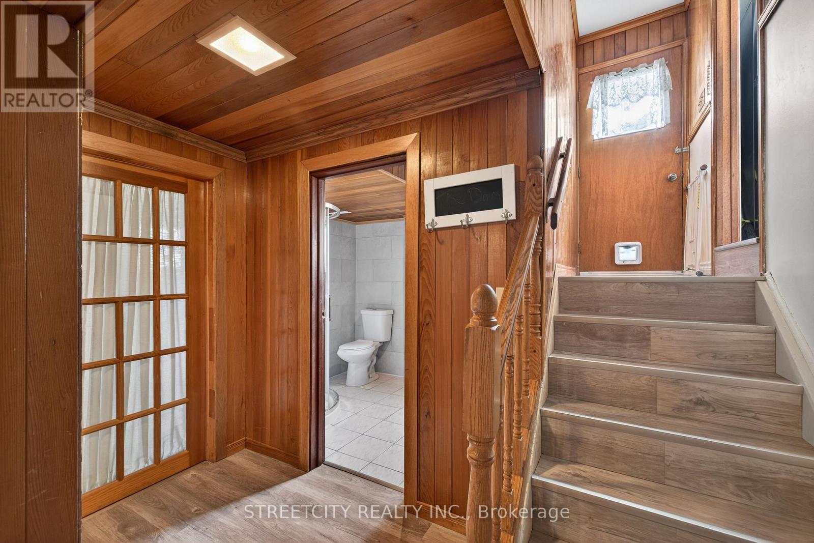 14 Nicholas Crescent, London South, Ontario  N6E 2E9 - Photo 25 - X12923708