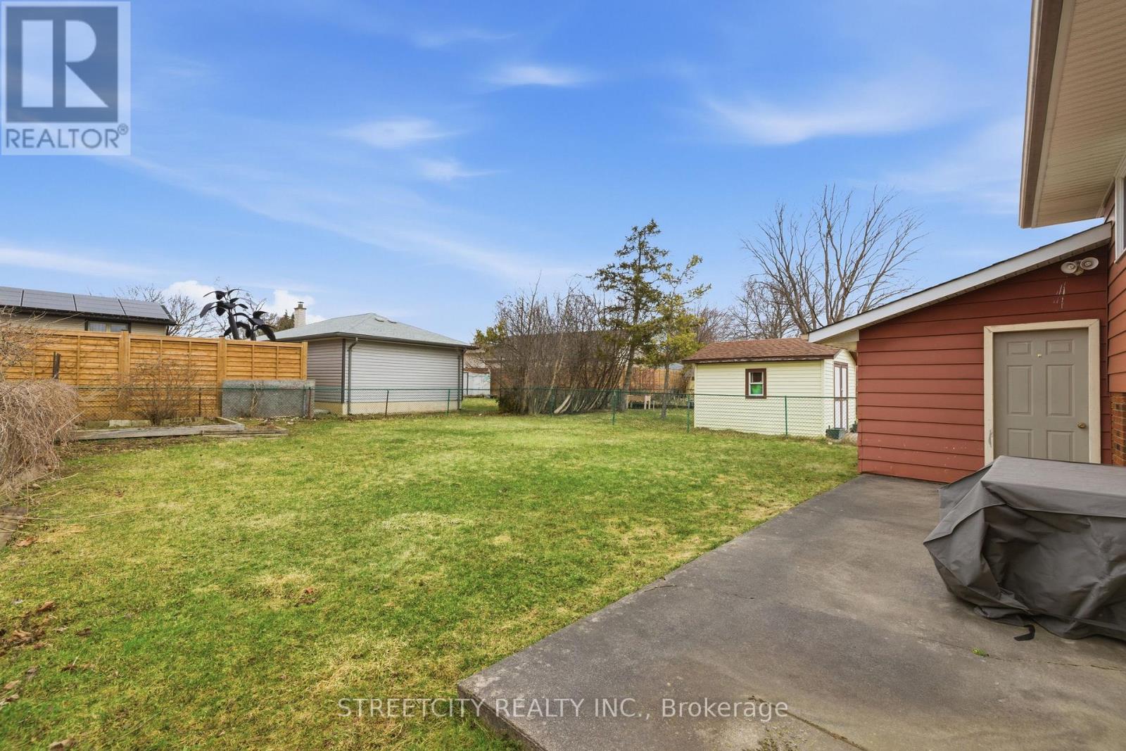 14 Nicholas Crescent, London South, Ontario  N6E 2E9 - Photo 38 - X12923708