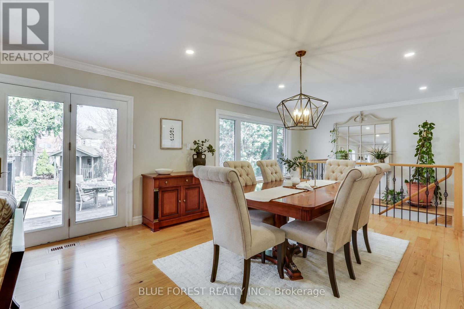 30 Franklin Avenue, London South, Ontario  N6C 2G7 - Photo 10 - X12923746