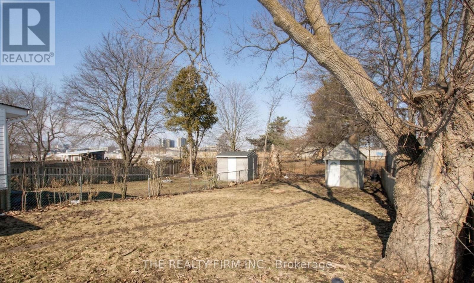 26 Grafton Street, London East, Ontario  N5Z 1N7 - Photo 27 - X12923796