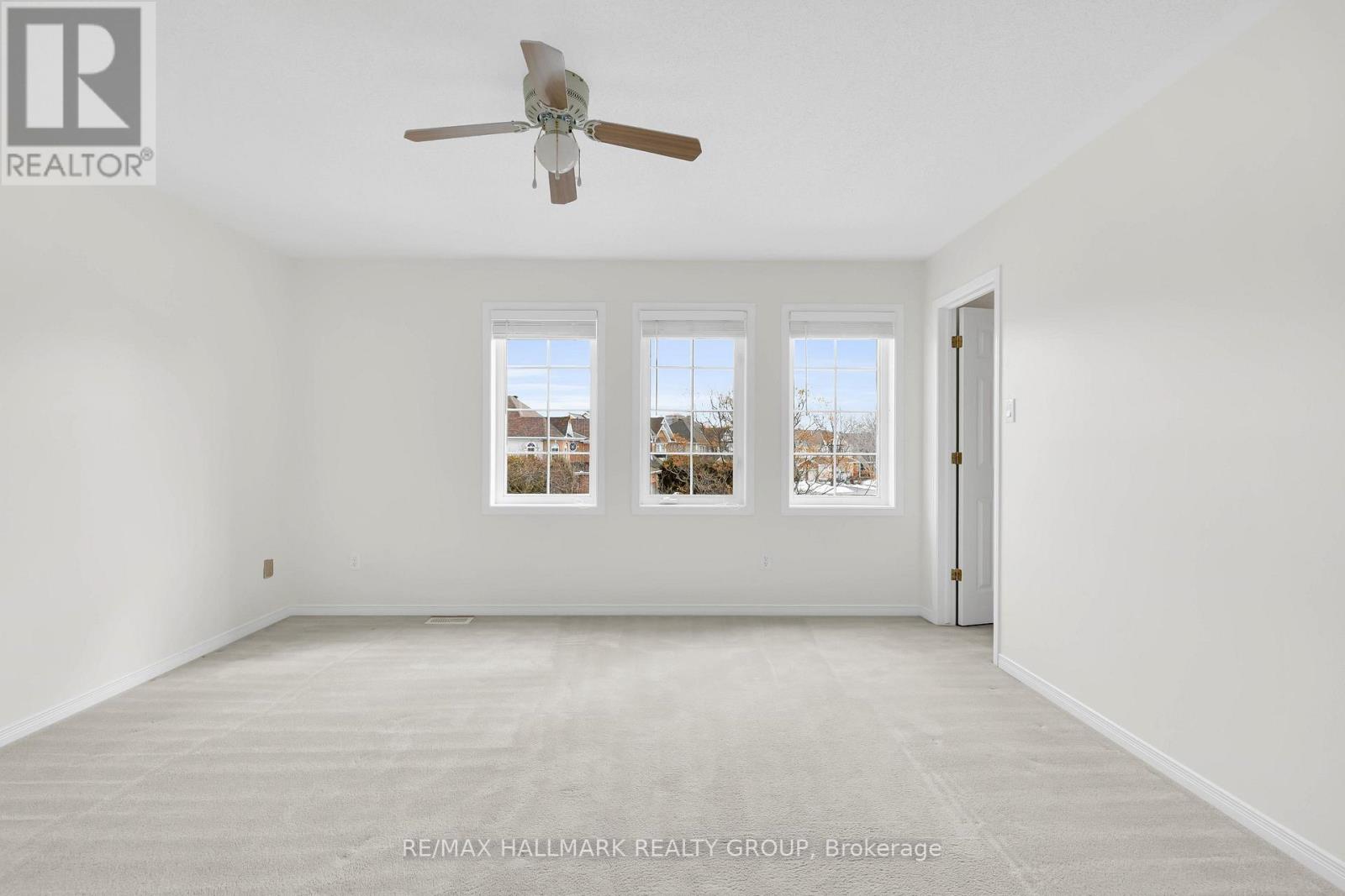 40 Goldridge Drive, Ottawa, Ontario  K2T 1E5 - Photo 12 - X12923700