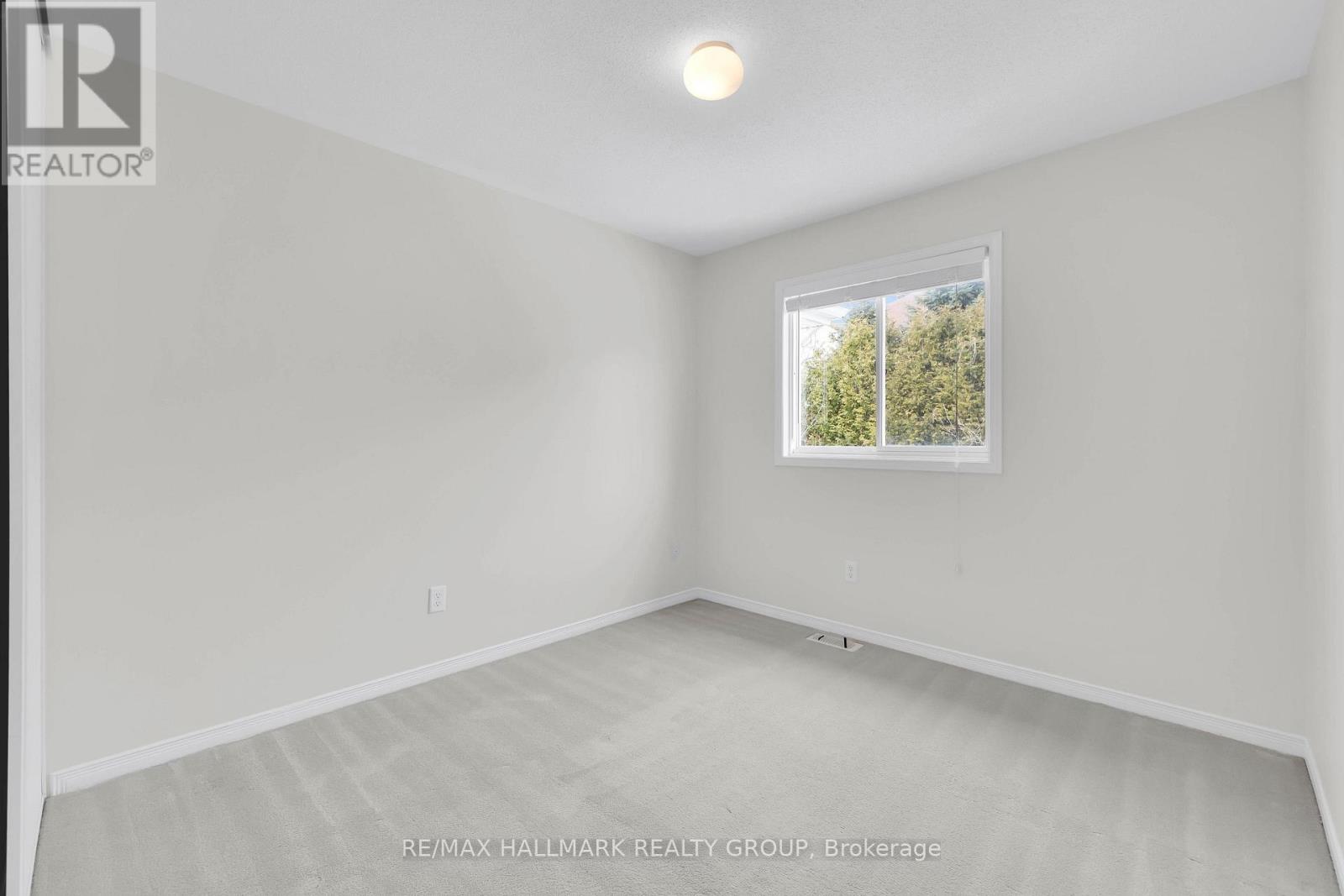 40 Goldridge Drive, Ottawa, Ontario  K2T 1E5 - Photo 15 - X12923700