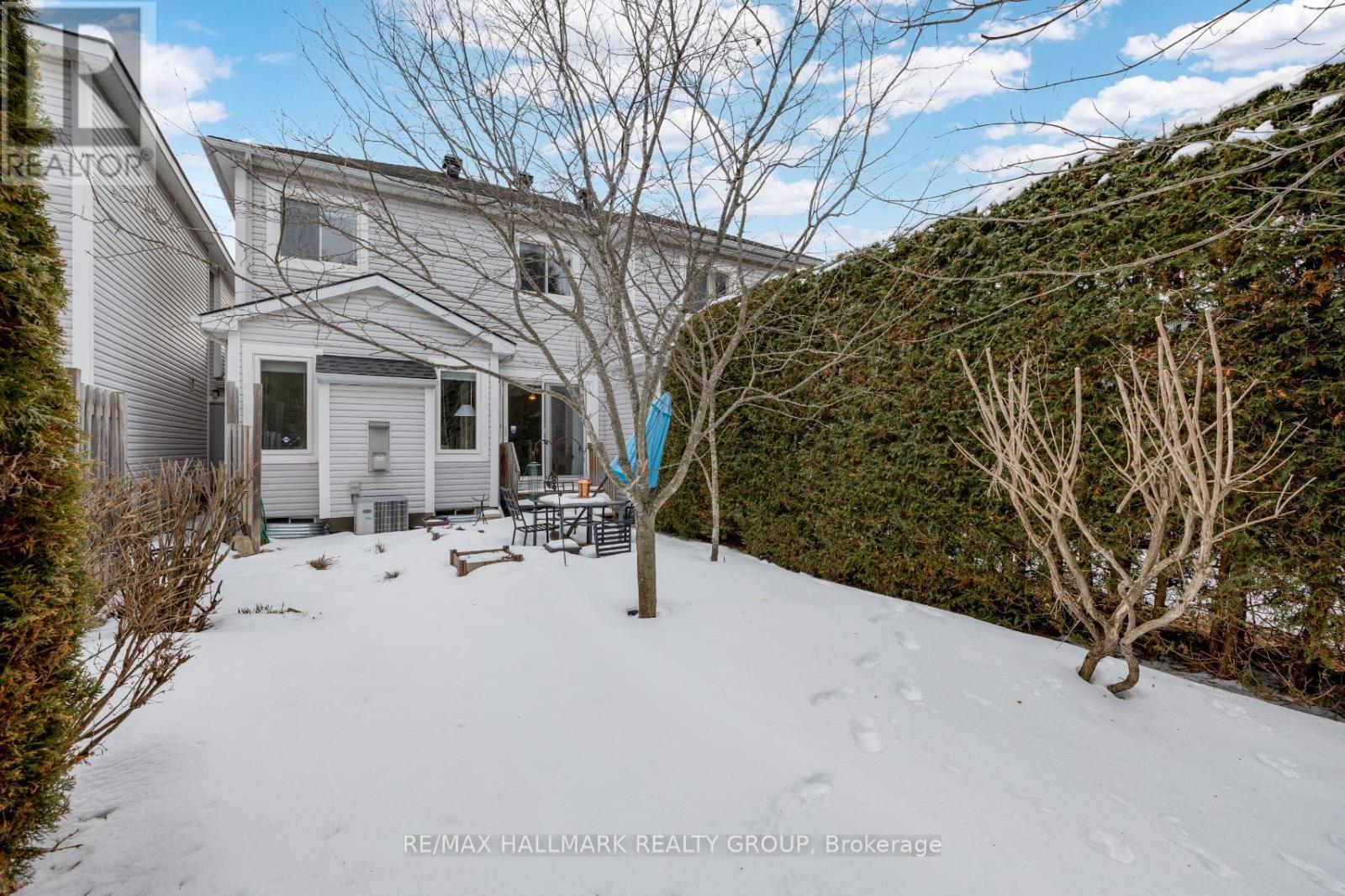 40 Goldridge Drive, Ottawa, Ontario  K2T 1E5 - Photo 21 - X12923700