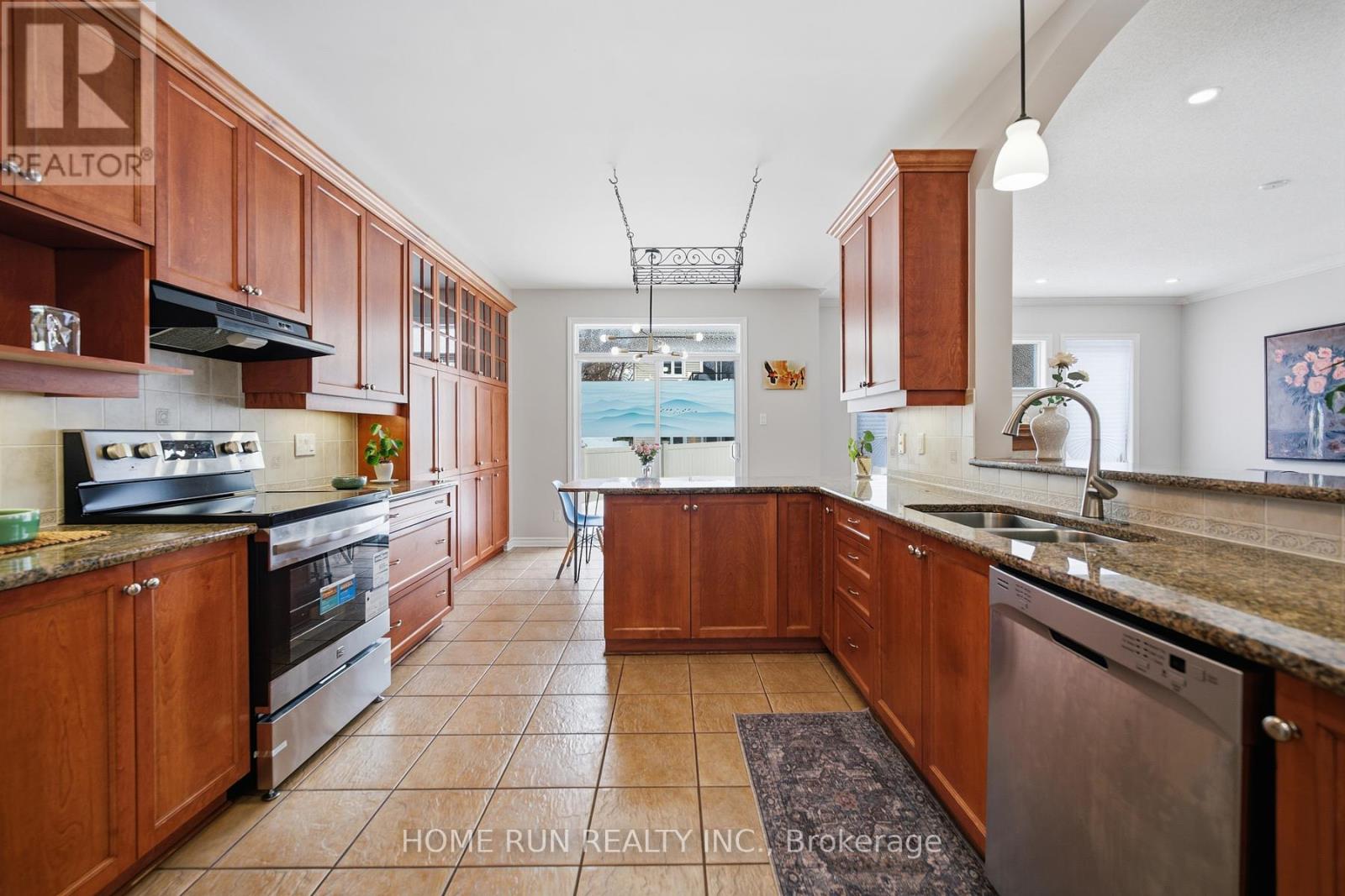 141 Steeple Chase Drive, Ottawa, Ontario  K2M 2Z5 - Photo 19 - X12923738