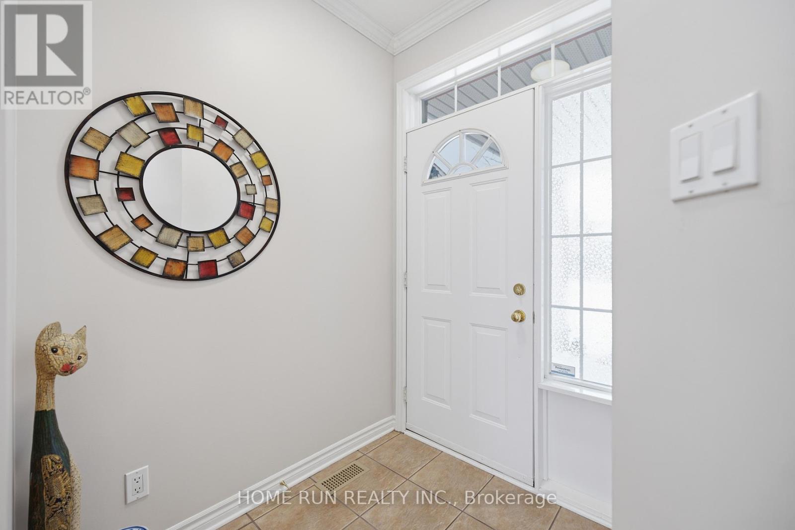 141 Steeple Chase Drive, Ottawa, Ontario  K2M 2Z5 - Photo 3 - X12923738