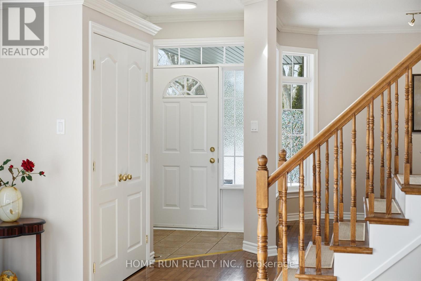 141 Steeple Chase Drive, Ottawa, Ontario  K2M 2Z5 - Photo 4 - X12923738