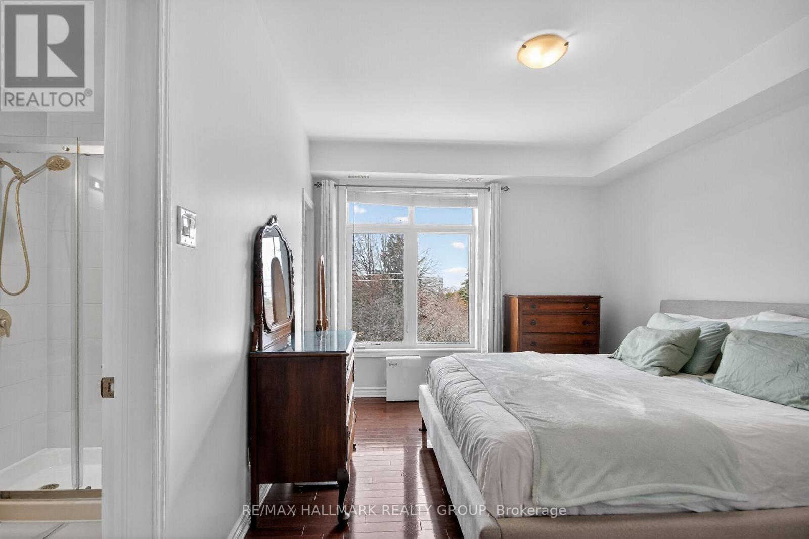 Unit F - 849 Blackcomb Private, Ottawa, Ontario  K1G 4E4 - Photo 15 - X12923740