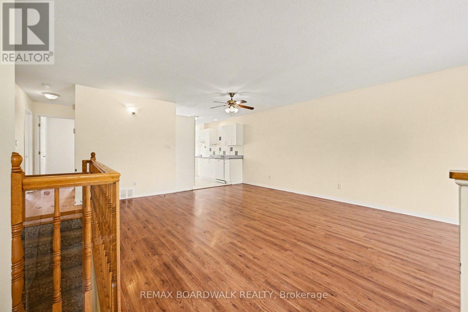 402 Flora Street, Carleton Place, Ontario  K7C 3M9 - Photo 9 - X12923784