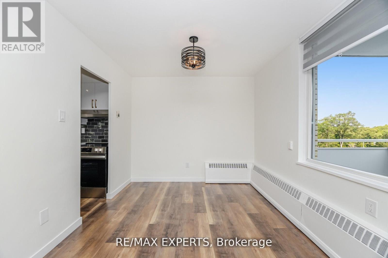 306 - 10 Parkway Forest Drive, Toronto, Ontario  M2J 1L3 - Photo 16 - C12923580