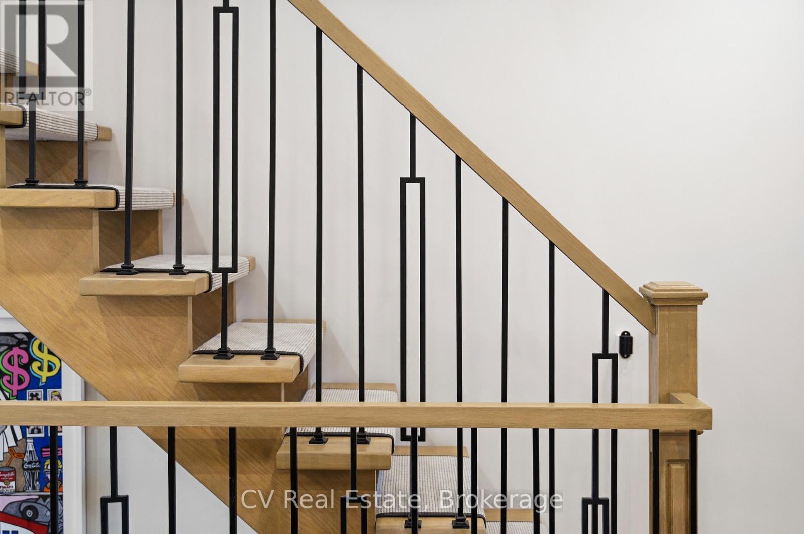 324 Winona Drive, Toronto, Ontario  M6C 3T1 - Photo 16 - C12923724