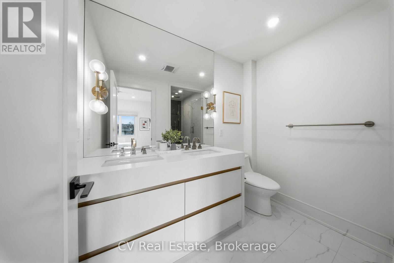 324 Winona Drive, Toronto, Ontario  M6C 3T1 - Photo 19 - C12923724