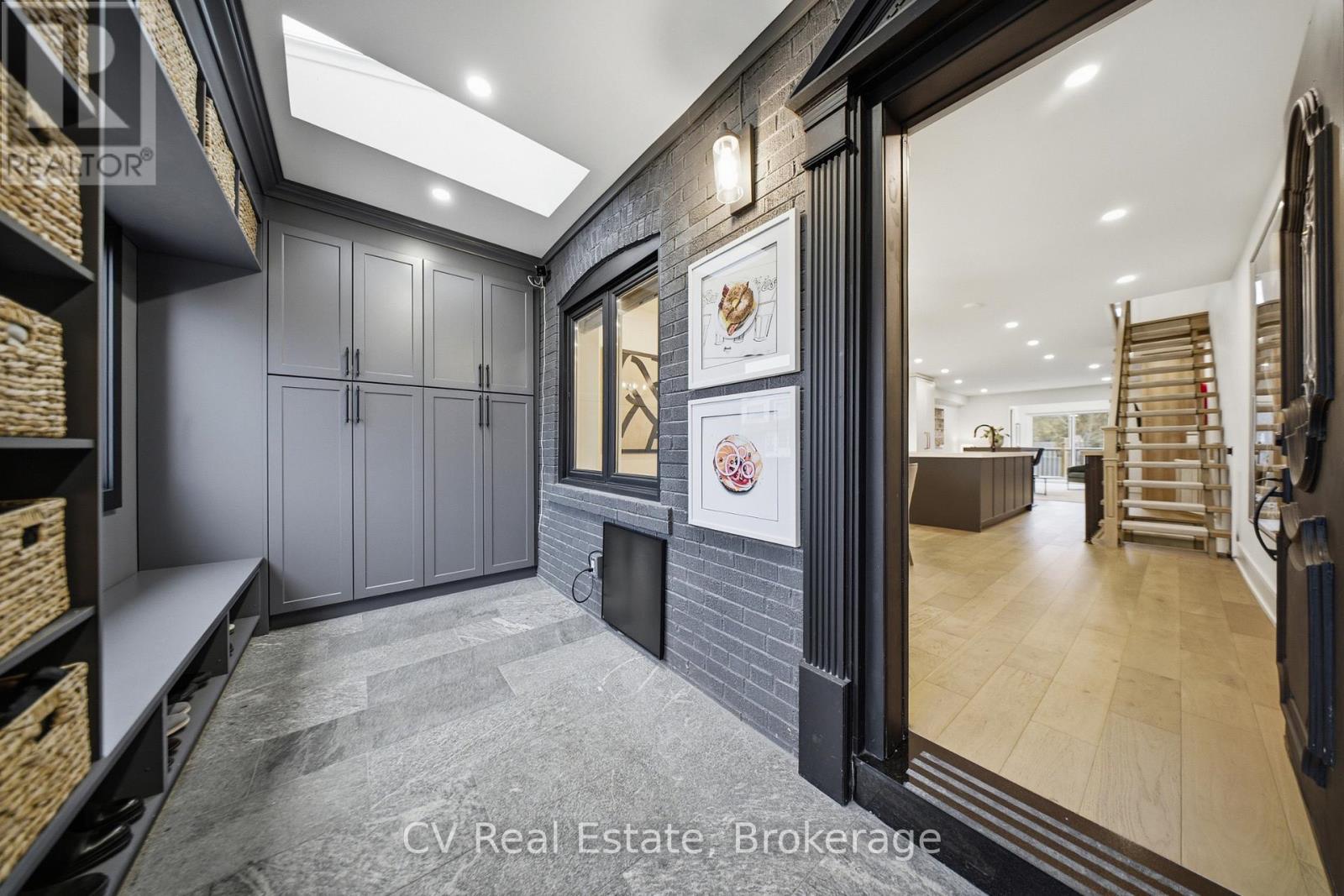 324 Winona Drive, Toronto, Ontario  M6C 3T1 - Photo 2 - C12923724