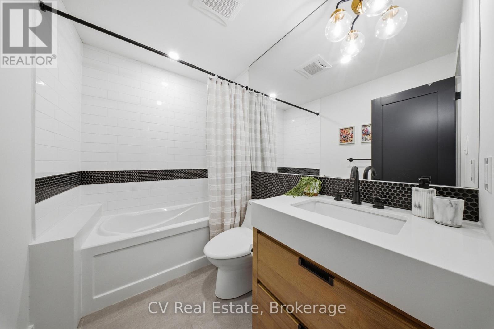 324 Winona Drive, Toronto, Ontario  M6C 3T1 - Photo 26 - C12923724