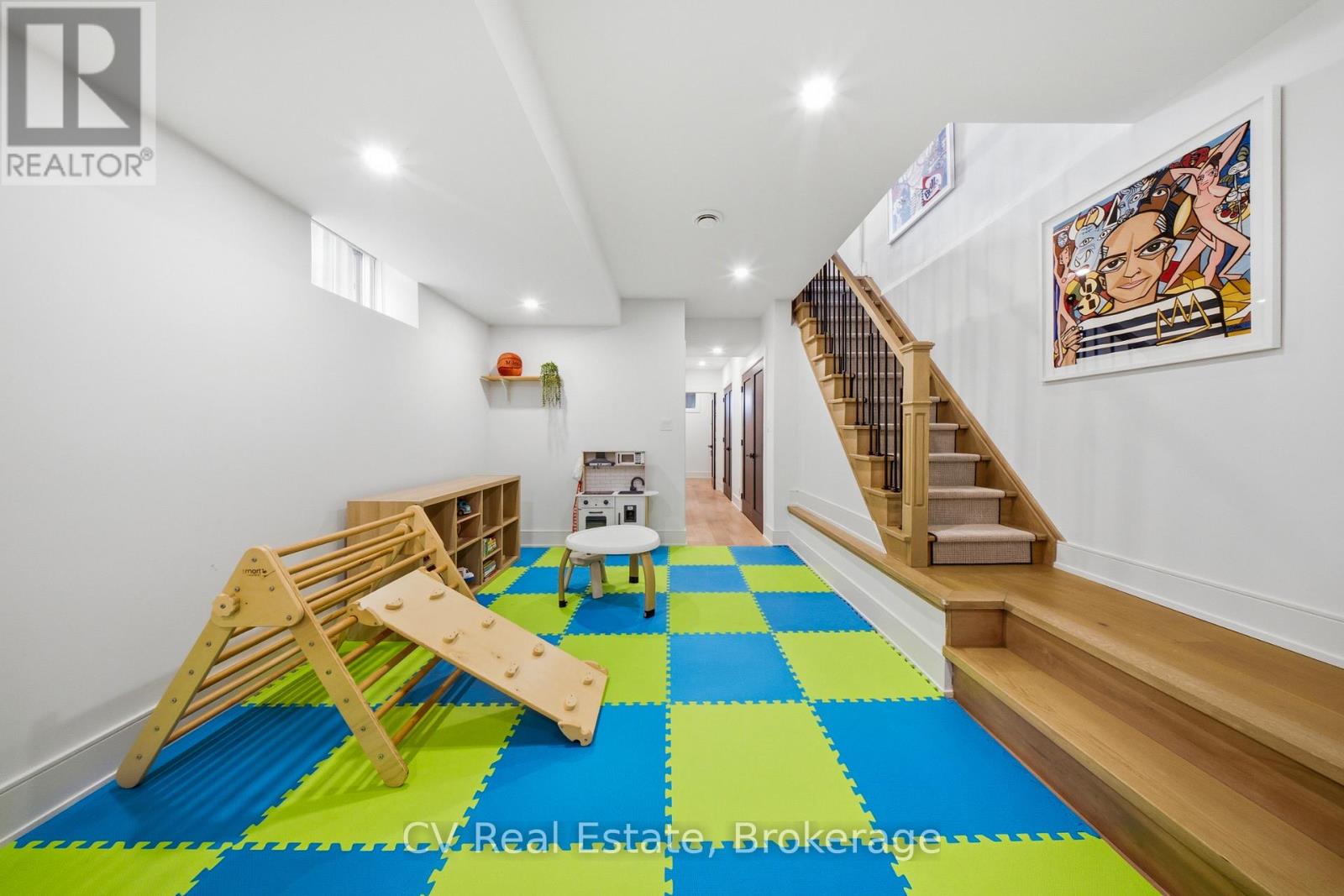 324 Winona Drive, Toronto, Ontario  M6C 3T1 - Photo 29 - C12923724