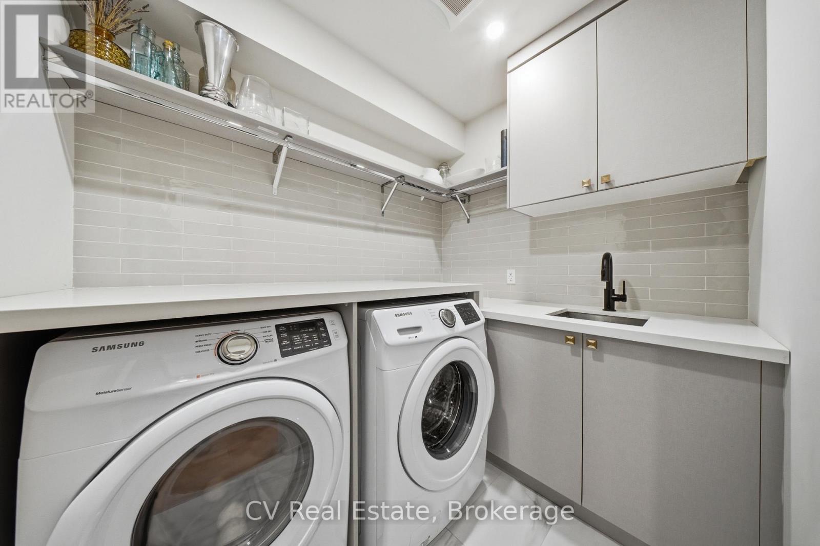 324 Winona Drive, Toronto, Ontario  M6C 3T1 - Photo 33 - C12923724