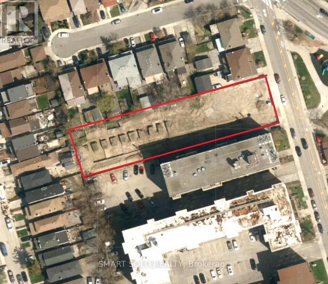 464-468 Winona Drive, Toronto (Oakwood Village), Ontario  M6C 3T7 - Photo 10 - C12923744