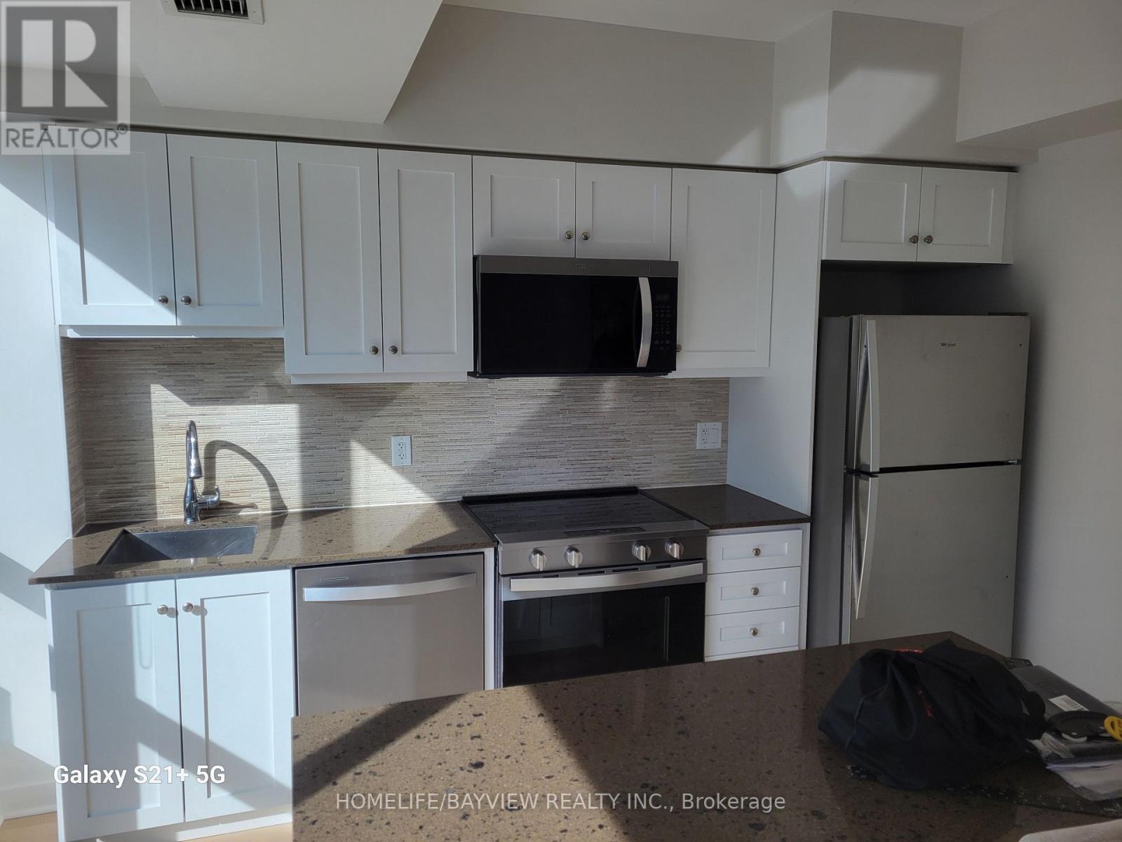 728 - 1169 Queen Street W, Toronto, Ontario  M6J 1J4 - Photo 2 - C12923770