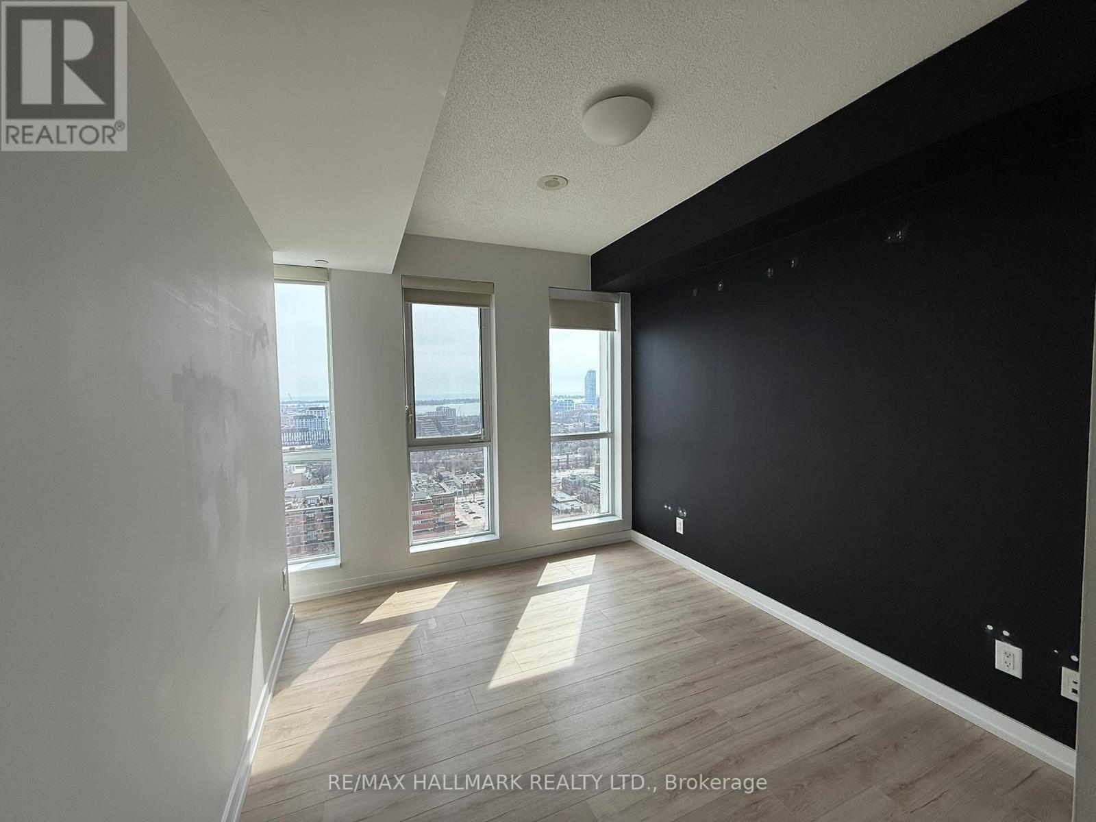 2605 - 55 Regent Park Boulevard, Toronto (Regent Park), Ontario  M5A 0C2 - Photo 11 - C12923792