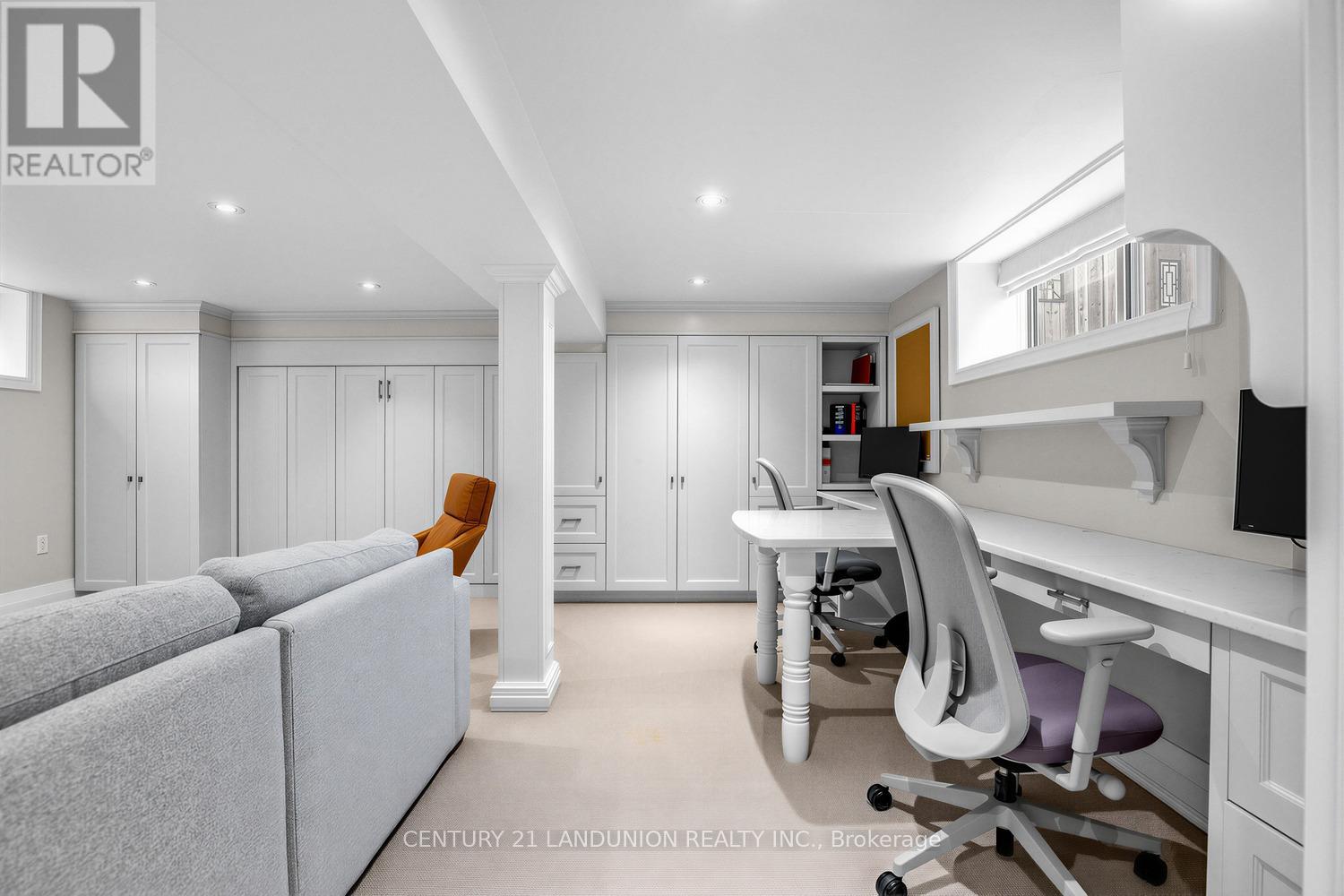 17 Otter Crescent, Toronto, Ontario  M5N 2W3 - Photo 18 - C12923800