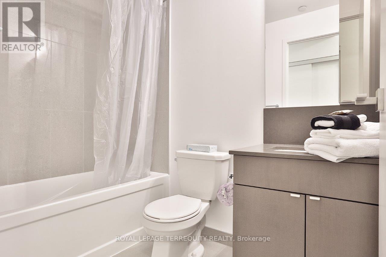 210 - 98 LILLIAN STREET, Toronto, Ontario