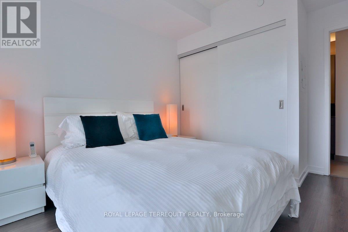 210 - 98 Lillian Street, Toronto, Ontario  M4S 0A5 - Photo 10 - C12923824