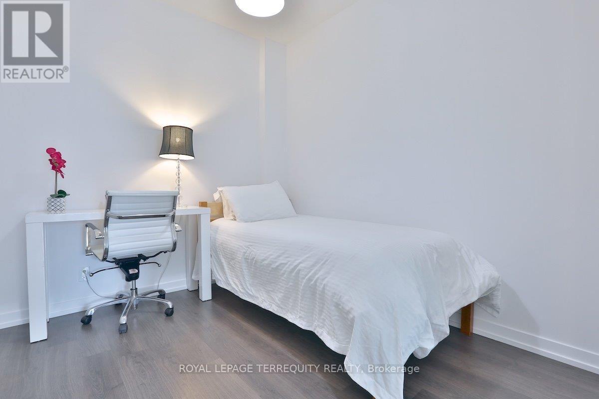 210 - 98 Lillian Street, Toronto, Ontario  M4S 0A5 - Photo 13 - C12923824