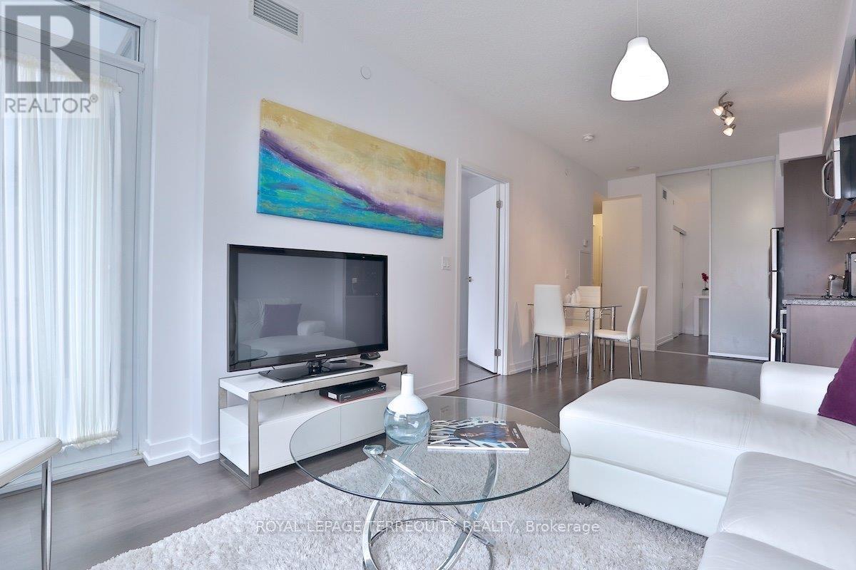 210 - 98 Lillian Street, Toronto, Ontario  M4S 0A5 - Photo 8 - C12923824