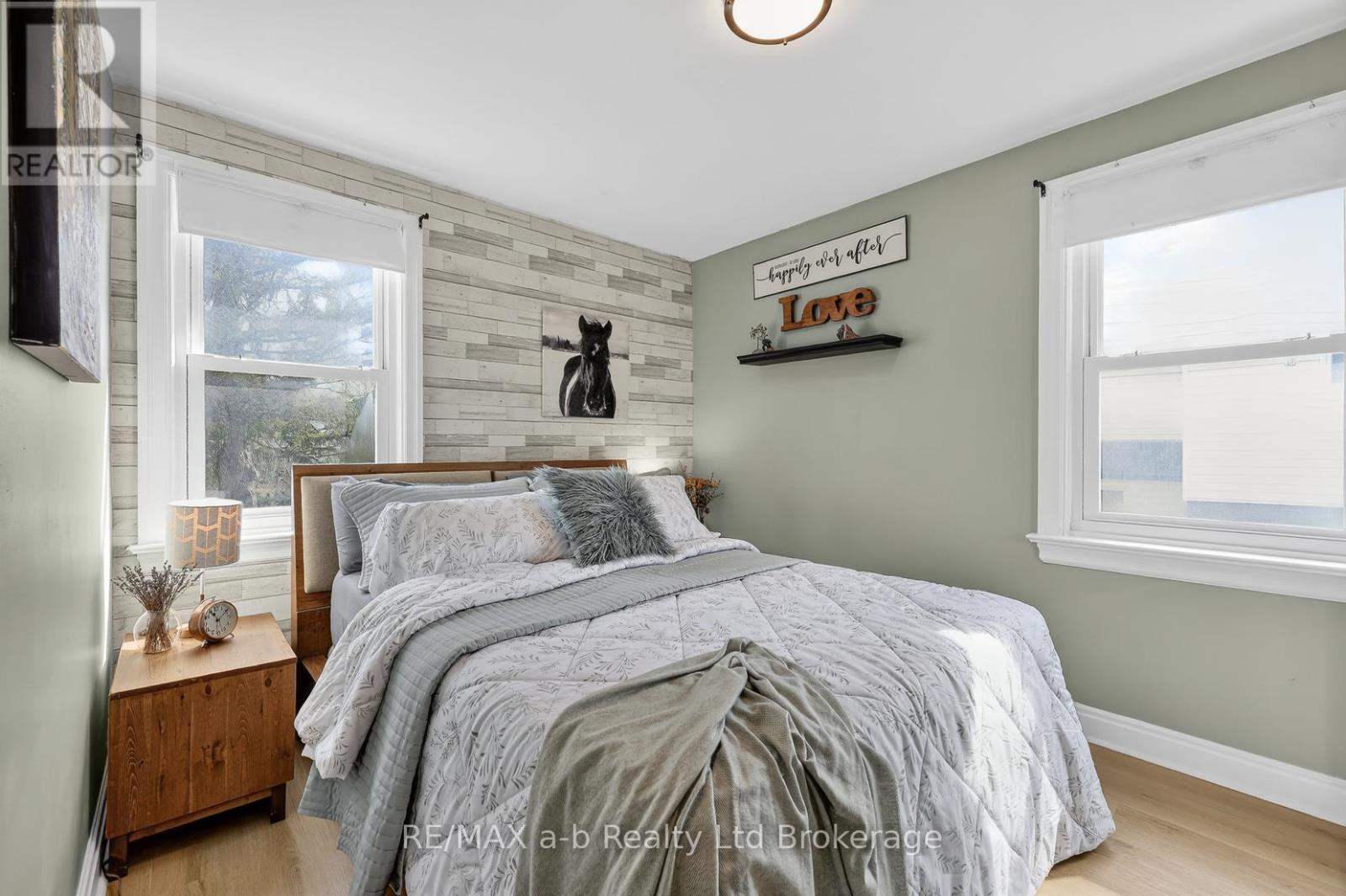 27 Fyfe Avenue, Woodstock, Ontario  N4S 3S5 - Photo 13 - X12923762