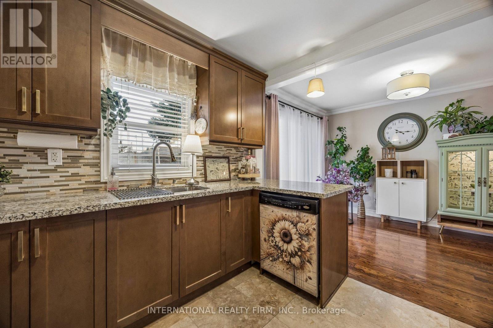 48 Holford Crescent, Toronto, Ontario  M1T 1M2 - Photo 17 - E12923584