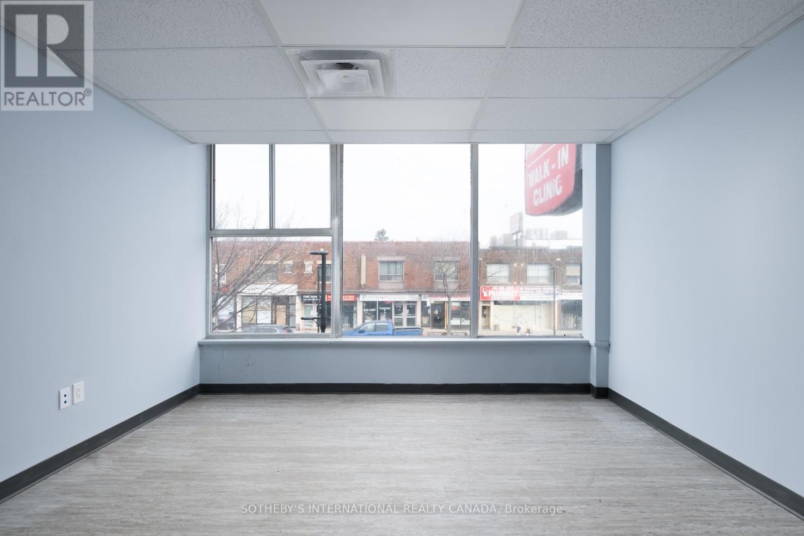 Second Floor - 2927 Danforth Avenue, Toronto, Ontario  M4C 1M4 - Photo 4 - E12923610