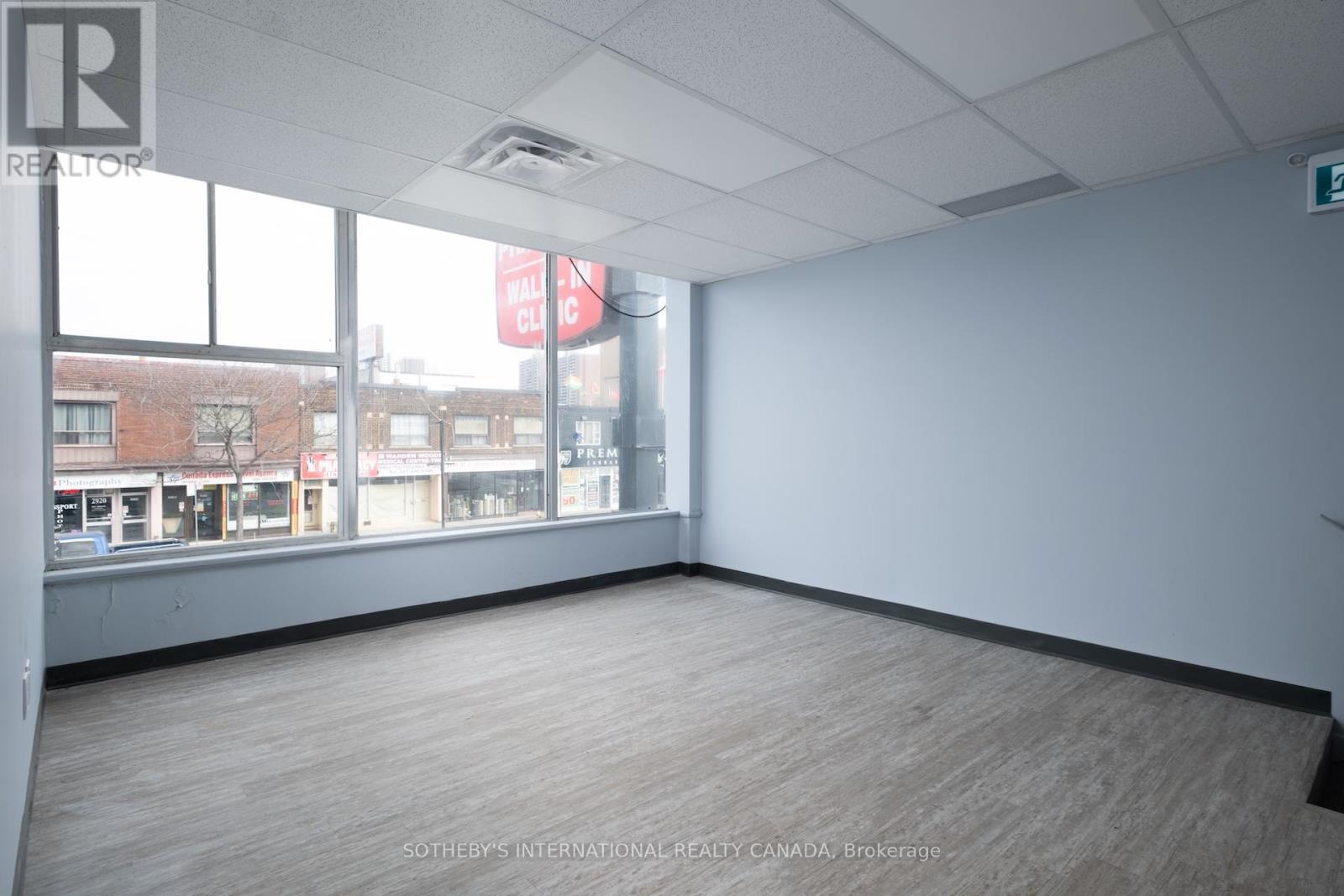 Second Floor - 2927 Danforth Avenue, Toronto, Ontario  M4C 1M4 - Photo 5 - E12923610